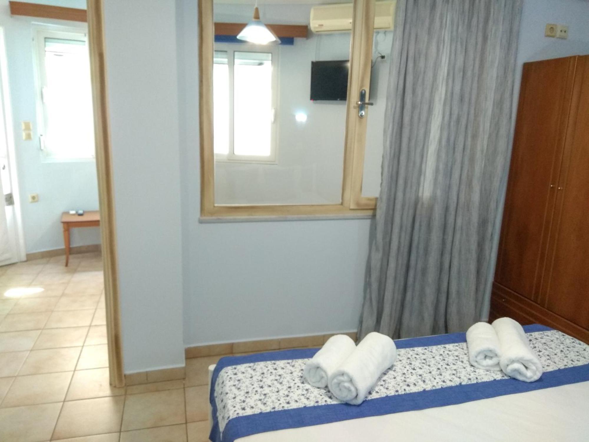 Ellinas Hotel Chrysi Ammoudia Oda fotoğraf